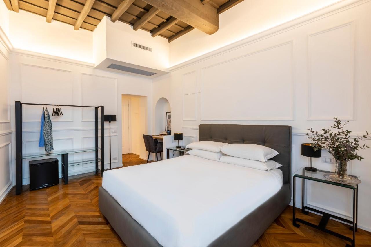 Largo Arenula Guest house Rome